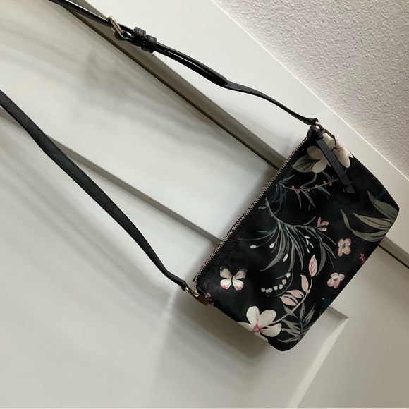 Kate Spade - Picture 4 of 6